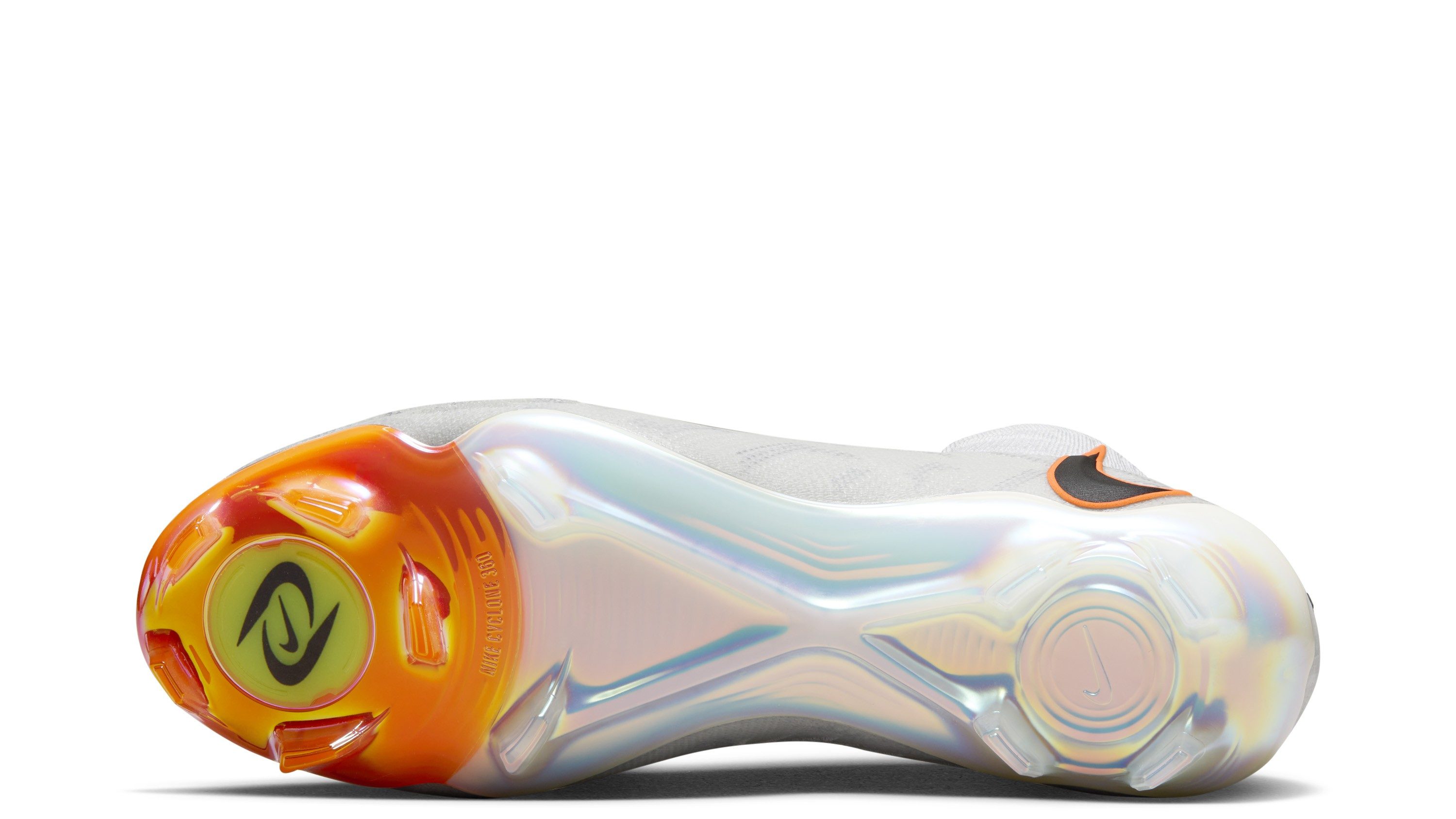 This image has an empty alt attribute; its file name is 010_fn8405-101-316752206-d-b-1x1-2-edited.jpg